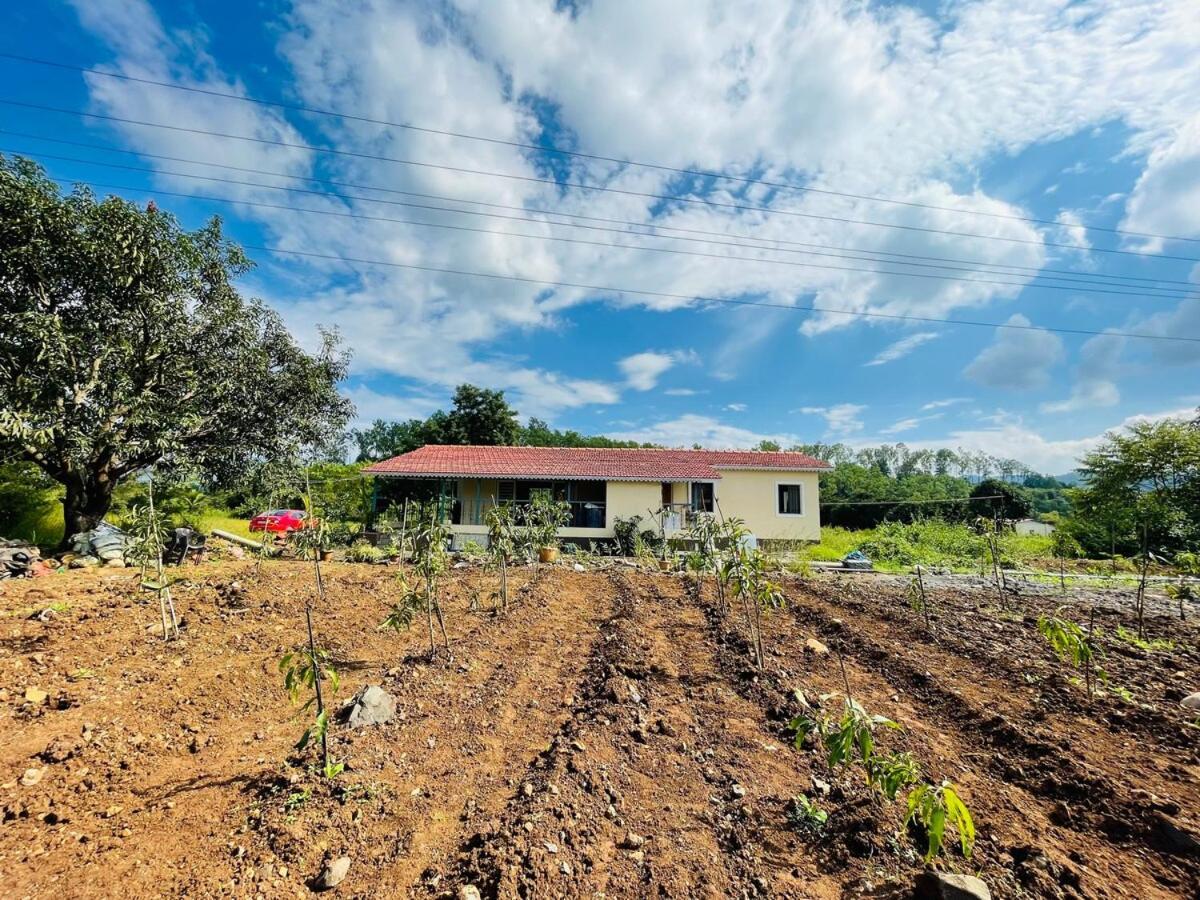 Aj Farms Villa Welhe Buitenkant foto